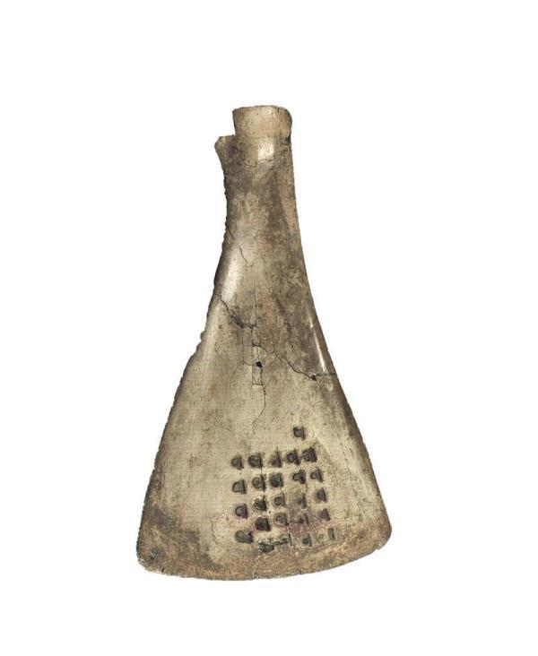 婦好墓出土文物長沙展出,，呈現(xiàn)殷商王后允文允武一生