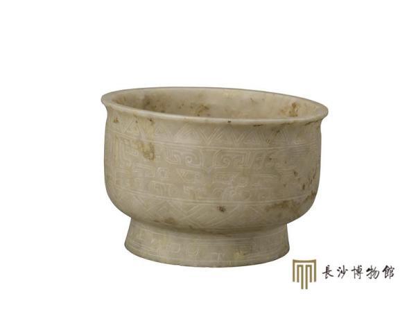 婦好墓出土文物長沙展出,，呈現(xiàn)殷商王后允文允武一生