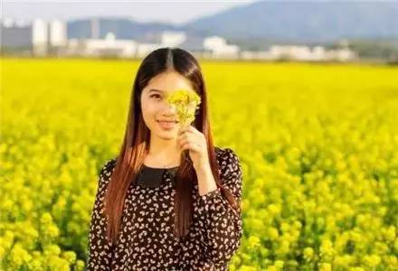 女神攻略,，春游拍照技巧,，怎樣讓男朋友把你拍出唯美的效果。 - 第10張 | 哇機匯