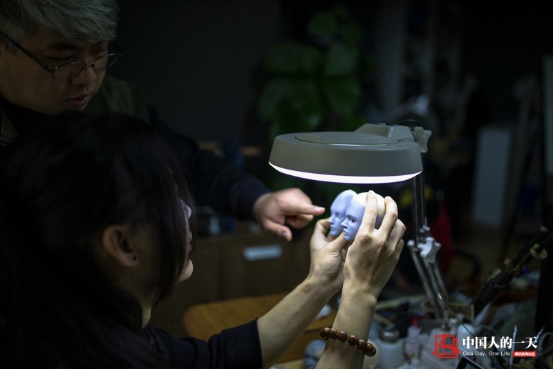 雌雄難辨現(xiàn)有百萬(wàn)粉絲的手作匠人cosplay黃山