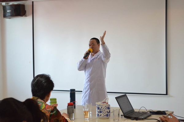 文化與健康攜手共建美麗三河 健康知識(shí)講座走進(jìn)老年大學(xué)課堂