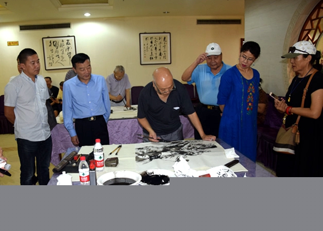 老警官書畫院啟航公安部活動(dòng)中心 警事文化掀開新篇章