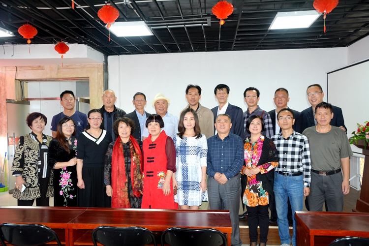 北京易敘文化傳媒有限公司暨正念融媒體中心,、北京安泰御康中醫(yī)醫(yī)學(xué)研究院培訓(xùn)基地揭牌儀式隆重舉行