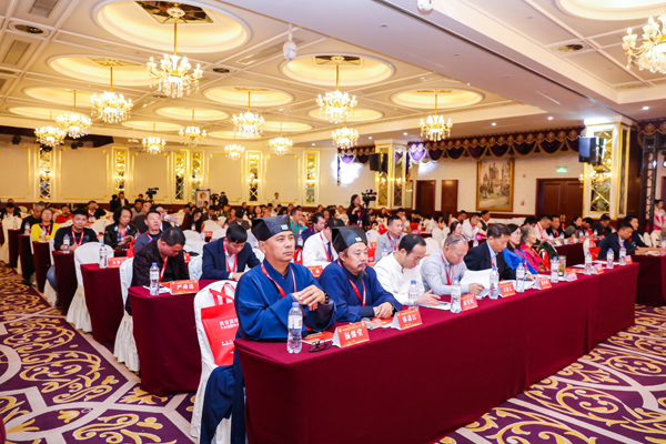 不忘初心,、行道未來”——奧肯國(guó)際高峰論壇在京舉行