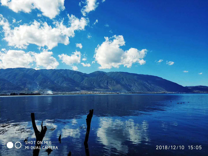 任彤手機(jī)拍——洱海