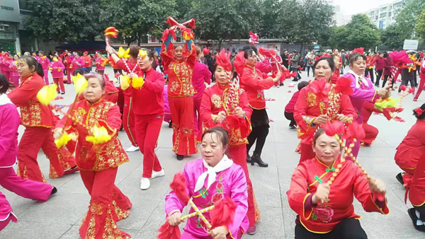 重慶市豐都縣老體協慶?！藡D女節(jié)‘’文藝演出