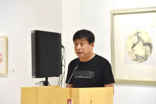 03中國美協(xié)漫畫藝委會主任陳黎青致辭.jpg