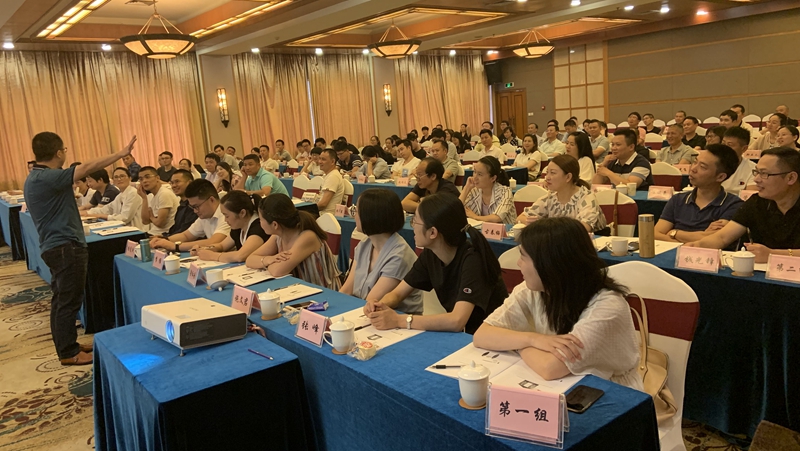 余姚市經(jīng)信局舉辦中小企業(yè)運營管理與執(zhí)行培訓(xùn)班