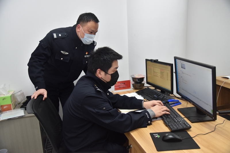 與時間賽跑 打贏阻擊戰(zhàn) 他們,，為內(nèi)防擴(kuò)散做出了積極貢獻(xiàn)