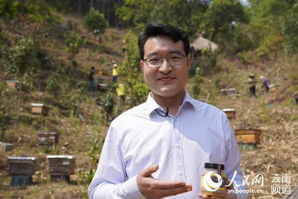 聽這幾位“網紅”副縣長的直播帶貨故事
