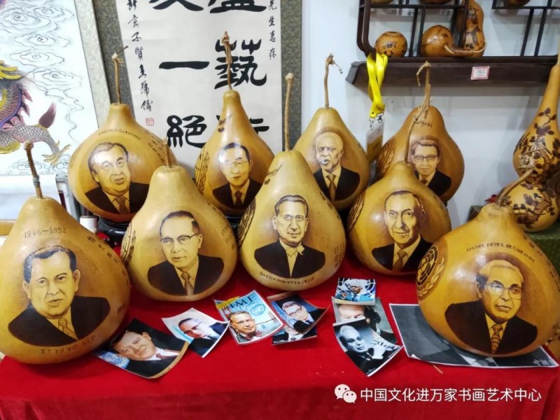 著名國禮藝術(shù)家張?zhí)珟X作品鑒賞
