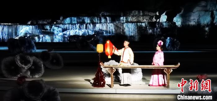 中國(guó)首部皇家大型實(shí)景演出《康熙大典》恢弘復(fù)演