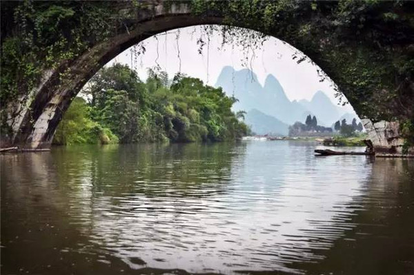 俄羅斯人拍了幾張中國(guó)的照片,，獲得了國(guó)際頭獎(jiǎng)，驚艷了全世界,。 
