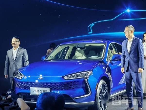 華為“賣車”開跑 汽車新零售這本經(jīng)應(yīng)該怎么念