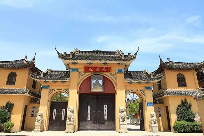 一代高僧養(yǎng)成記：與星云大師同窗,，得十位貴人相助