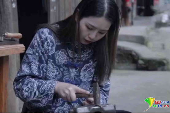  主播銀匠雪兒：用新意守“藝”,，讓古老非遺活起來(lái)