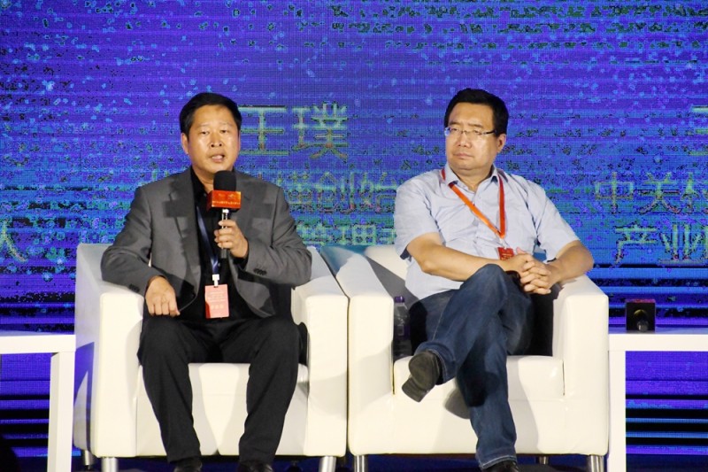 碳?xì)浜朔蕡F(tuán)隊參加2021第七屆全球華人影響力盛典,獲多項(xiàng)殊榮