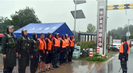 五問河南特大暴雨：這里為何成為全國強降雨中心？