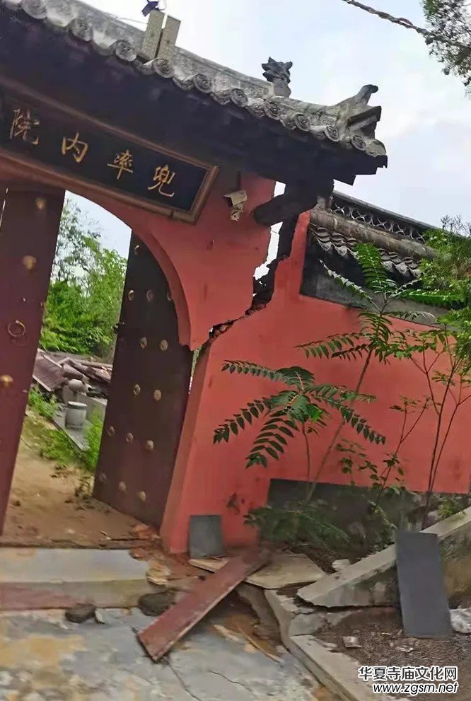 暴雨下的滎陽洞林寺受災(zāi)實(shí)況,，千年古剎災(zāi)后修建迫在眉睫