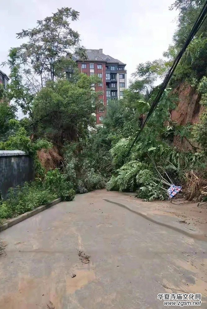 暴雨下的滎陽洞林寺受災(zāi)實(shí)況，千年古剎災(zāi)后修建迫在眉睫