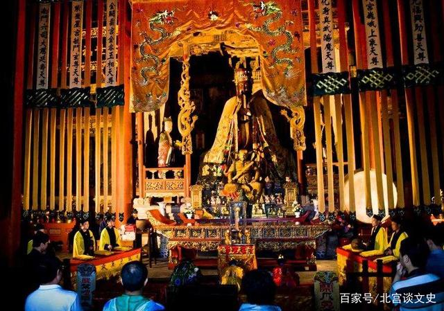 武當?shù)拦美钫\玉：活到118歲,，晚年生黑發(fā)長新牙,，臨終留下三個字