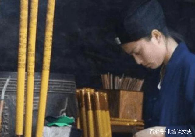 武當?shù)拦美钫\玉：活到118歲,，晚年生黑發(fā)長新牙，臨終留下三個字