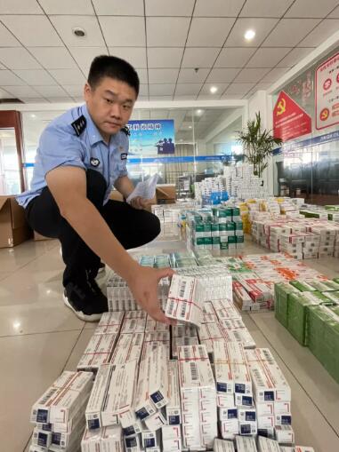 一人一年開了100多種藥,！背后藏著大貓膩……