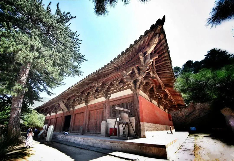 風雨中,，山西古建正受到巨大威脅…