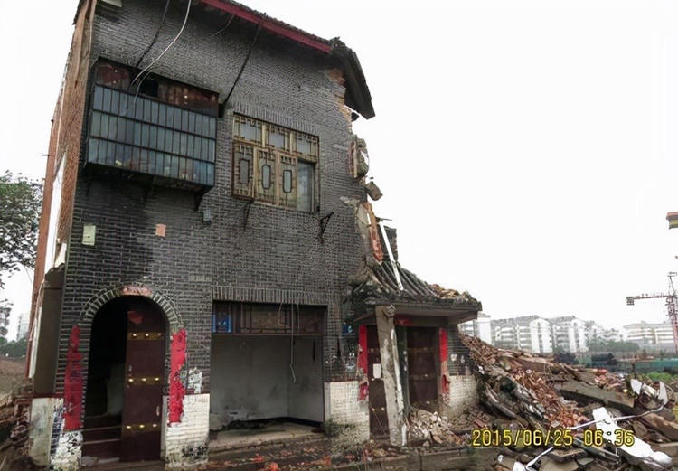 七旬老人祖宅雨夜遭強拆被判賠315萬 當(dāng)事人：賠償不合理將繼續(xù)上訴