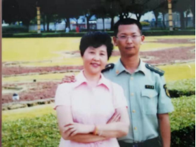 致敬《在延安文藝座談會(huì)上的講話》發(fā)表80周年詩34首 致敬《在延安文藝座談會(huì)上的講話》發(fā)表80周年詩34首