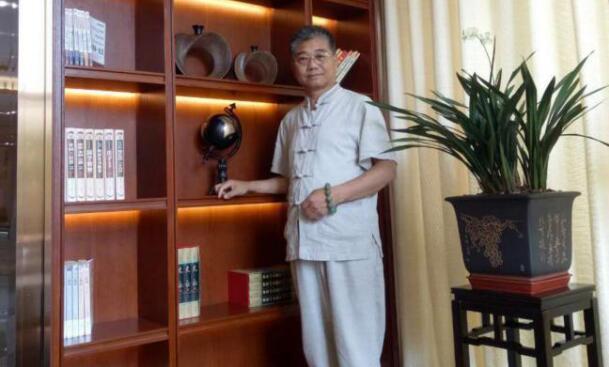國家一級美術(shù)師,、中國當代著名畫家——馬學中