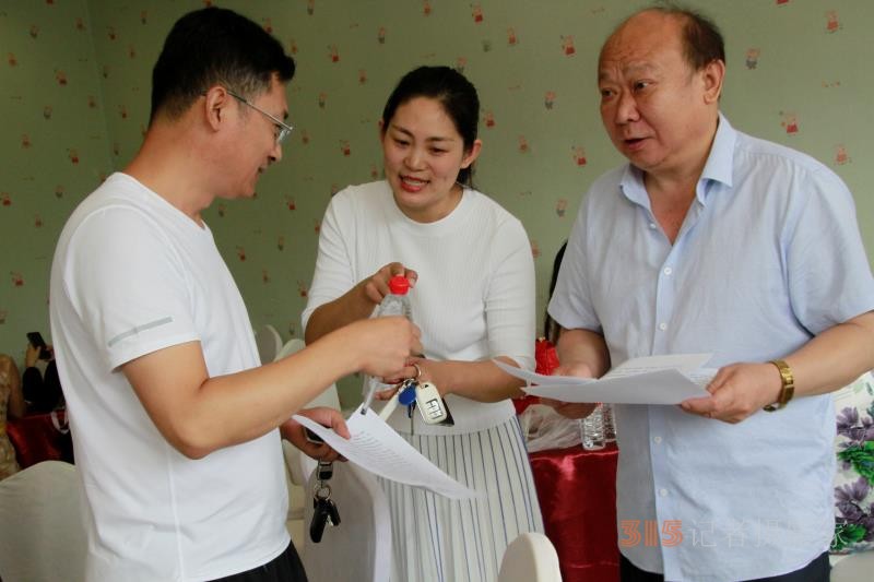 河北遵化：作家協(xié)會召開崔捘田,、徐曉東二位作家新書發(fā)布會