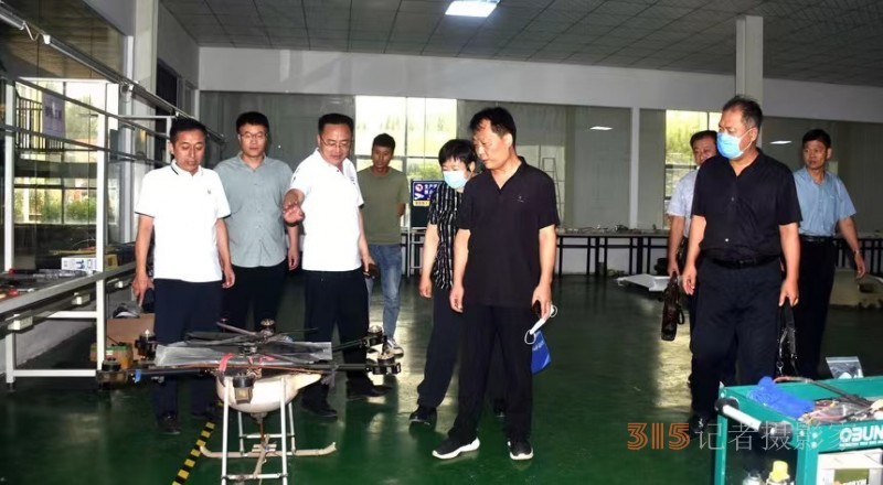 邯山區(qū)司法局開展法律進企業(yè),，喜迎二十大宣傳活動
