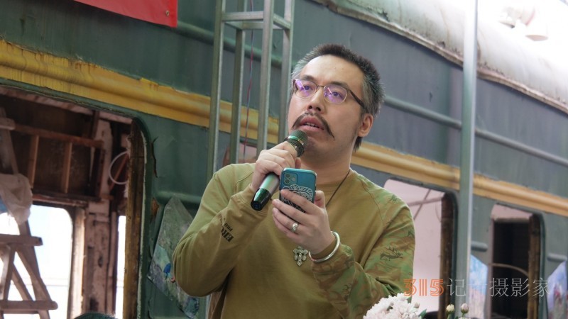 藍色老虎之聲：詩人藝術(shù)家紀(jì)念于貞志朗誦會在京舉辦