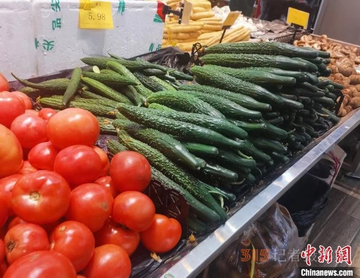 年味漸濃，豬肉,、雞蛋降價,，菜價繼續(xù)“親民”