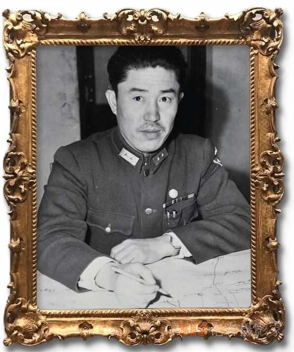 軍旅書法家王成志同志應(yīng)囑為抗戰(zhàn)名將鄭洞國(guó)學(xué)校題寫教學(xué)樓名