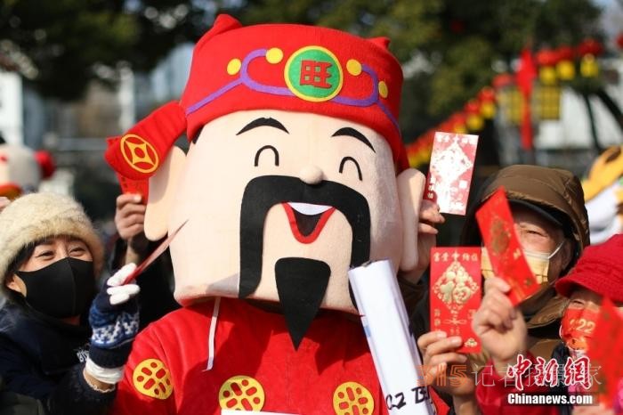 正月初五年俗知多少：“接財神”,，吃餃子！