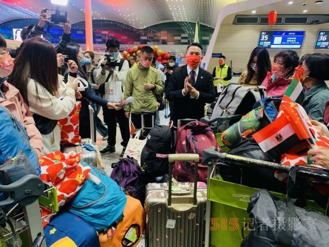 停擺3年,，首個出境旅游團(tuán)將于6日凌晨出發(fā)