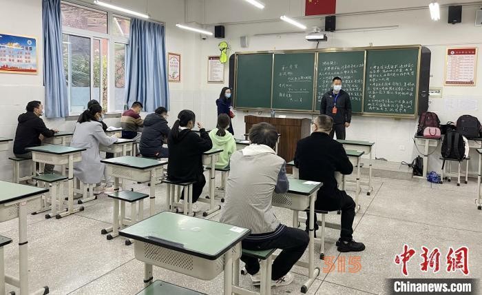 20余省份啟動公務(wù)員招錄 這些特征值得關(guān)注