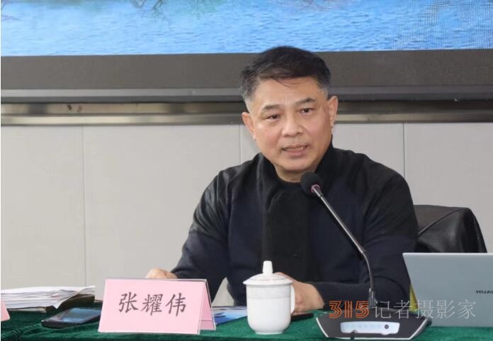 “一帶一路”文化藝術(shù)發(fā)展愿景專家座談會(huì)在上海新虹橋中國(guó)書法院舉行