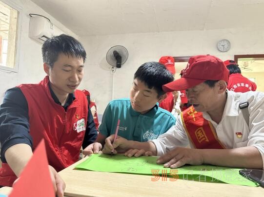 黨建引領聚合力志愿服務暖人心