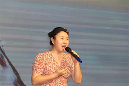 中華詩詞學(xué)會詩頌三部曲暨演藝界詩詞作品朗誦大會在京舉辦