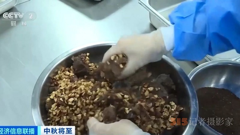 玩出“國潮范”,，還有“藥膳”口味！這屆月餅“卷”出新花樣