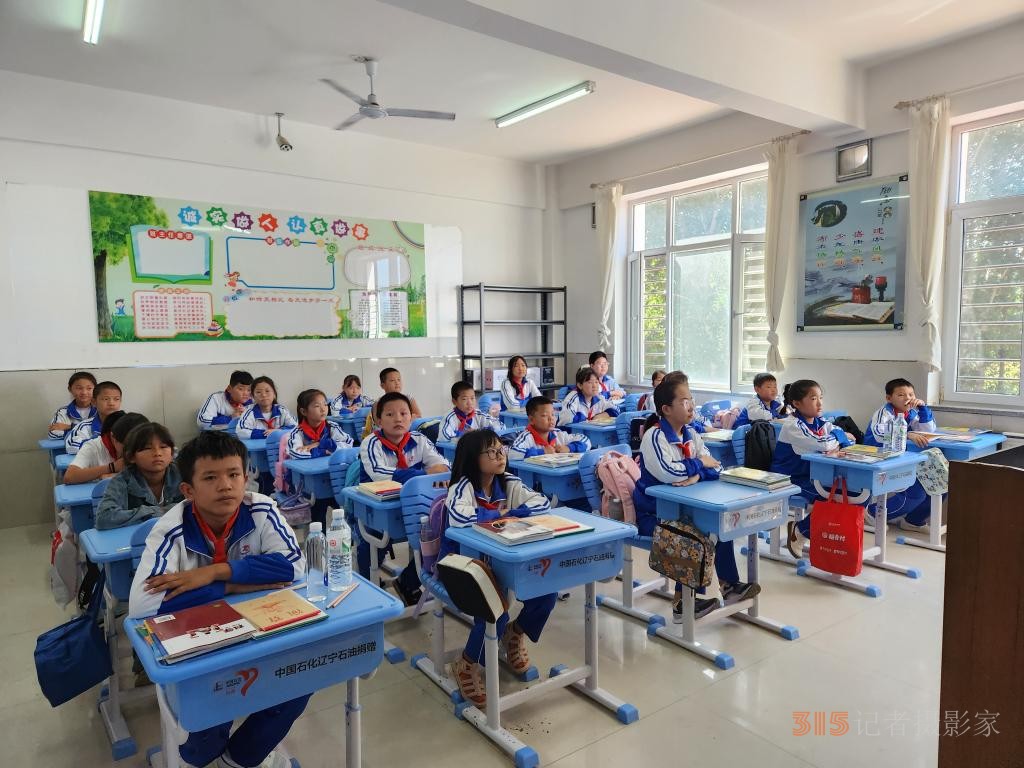 新起點(diǎn)，夢想啟動：全國多地中小學(xué)迎來開學(xué)
