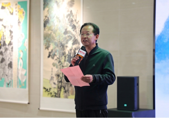 “墨潤鵲華”書畫藝術(shù)展在濟(jì)南開幕 搭建南北文化交流新平臺