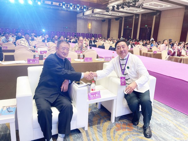 傳承文化精髓 助力百姓生活——記五行能量導師孫暟駿 傳承文化精髓 助力百姓生活——記五行能量導師孫暟駿
