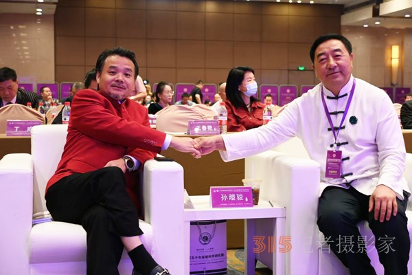 傳承文化精髓 助力百姓生活——記五行能量導師孫暟駿 傳承文化精髓 助力百姓生活——記五行能量導師孫暟駿